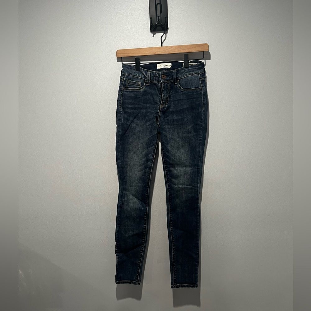 Jessica Simpson Kiss Me Super Skinny Denim Jean Pant 24